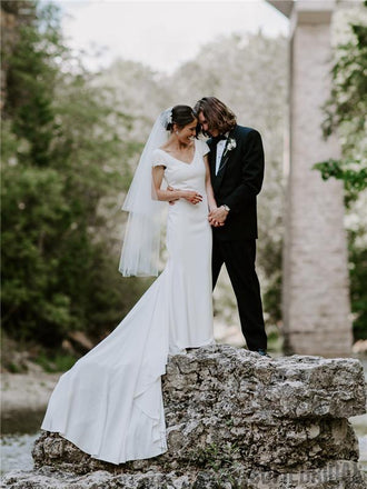 Mermaid V-neck Short Sleeves Backless Wedding Dresses With Train, WD0485